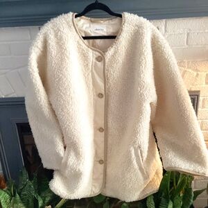 Aritzia NEW Wilfred Free River XL Faux Curly Sheepskin Coat